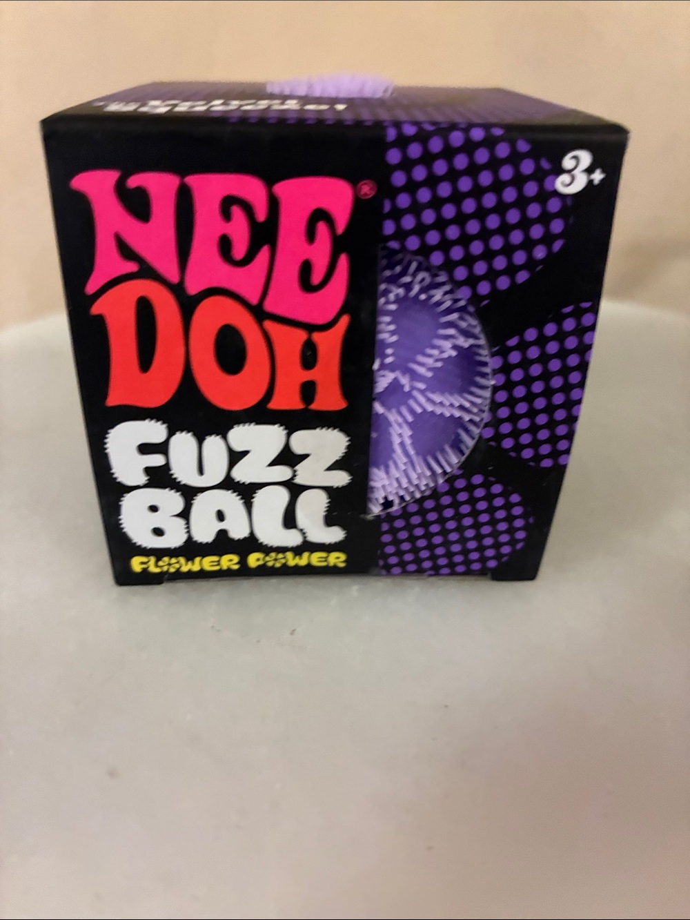 NeeDoh Fuzz Ball Flower Power - Purple